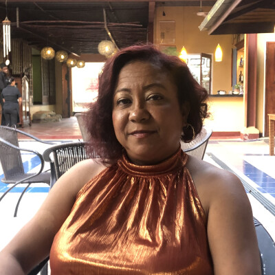 Maureen  is looking for a Room / Studio / Apartment in Utrecht