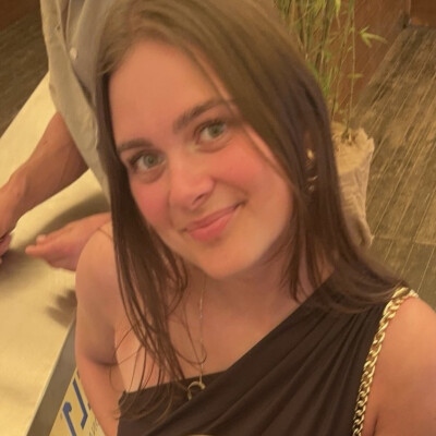 Lara  zoekt een Huurwoning / Kamer / Studio / Appartement in Utrecht