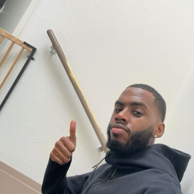 Anfernee zoekt een Studio / Appartement in Utrecht